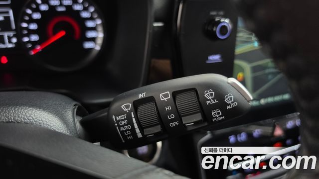 KG Mobility (SsangYong) Tivoli 1.5 2WD V7 2025 — фото 30