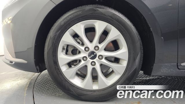 Kia K8 2.5 Gasoline 2WD Noblesse Light 2023 — фото 5