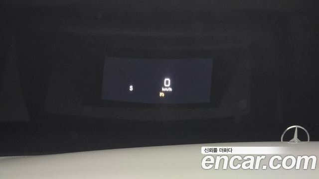 Mercedes-Benz E-Class (W213) E300e Exclusive 2019 — фото 17