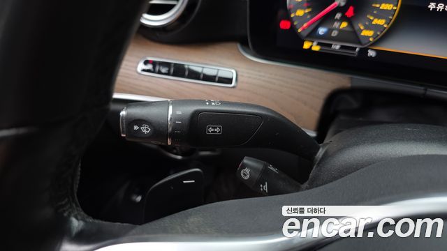 Mercedes-Benz E-Class (W213) E300e Exclusive 2019 — фото 19