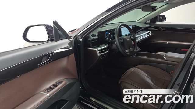 Hyundai Grandeur (GN7) 2,5 Gasoline 2WD Premium 2023 — фото 10