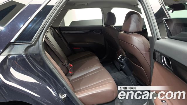Hyundai Grandeur (GN7) 2,5 Gasoline 2WD Premium 2023 — фото 12