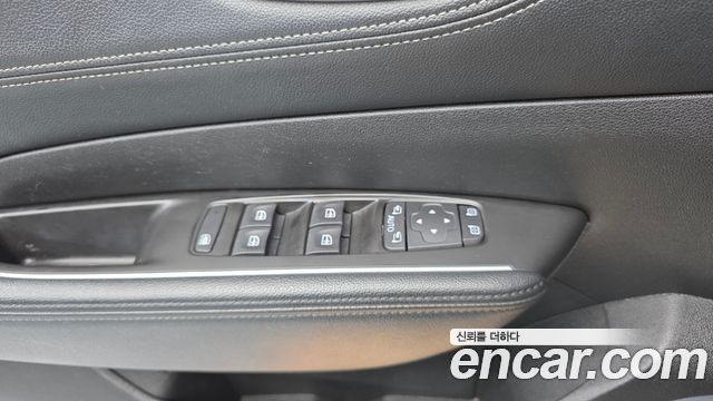 Renault Korea SM6 2.0 GDe LE 2017 — фото 13