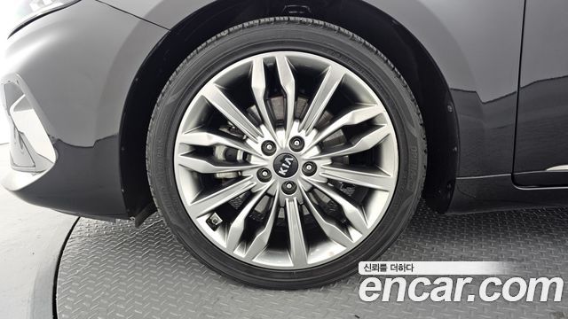 Kia K7 Premier 3.0 GDI Signature 2020 — фото 5