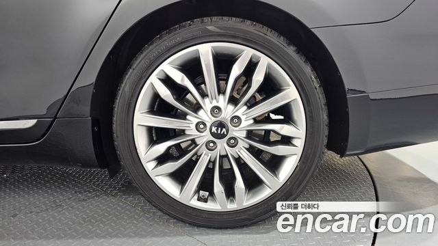 Kia K7 Premier 3.0 GDI Signature 2020 — фото 21