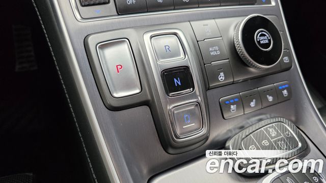 Hyundai Santa Fe Gasoline 2.5T 2WD Calligraphy 2021 — фото 9