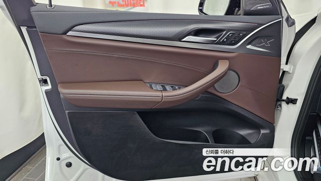 BMW X4 (G02) xDrive20i M Sport 2023 — фото 24