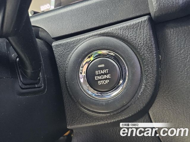 KG Mobility (SsangYong) Rexton W 2.0 4WD RX7 Prestige 2013 — фото 19