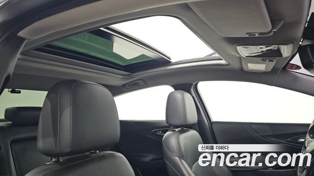 Chevrolet Malibu 2.0 Turbo Perfect Black 2019 — фото 19