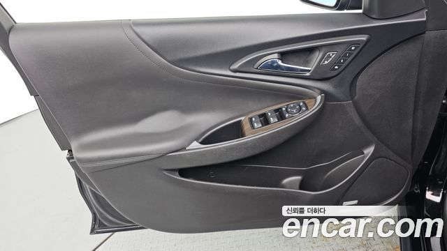 Chevrolet Malibu 2.0 Turbo Perfect Black 2019 — фото 24