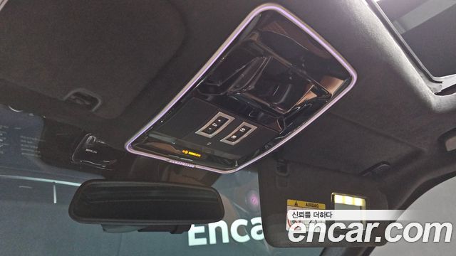 Land Rover Range Rover Sport (II) 5.0 SVR 2016 — фото 18
