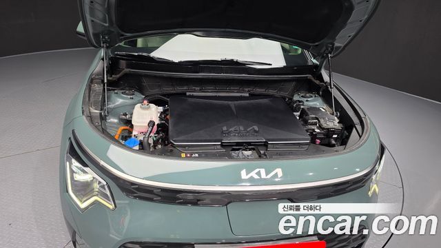 Kia Niro EV Air 2023 — фото 6