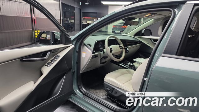 Kia Niro EV Air 2023 — фото 10