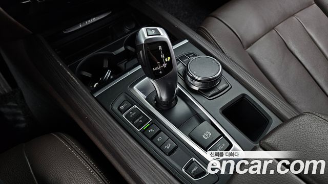 BMW X5 (F15) xDrive 40e iPerformance 2018 — фото 9