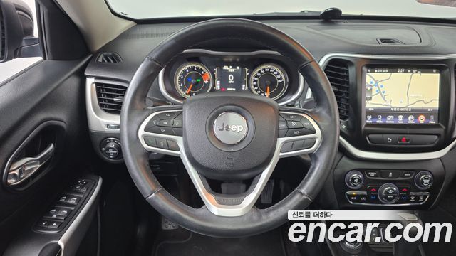 Jeep Cherokee (KL) 2.4 Longitude AWD 2017 — фото 12