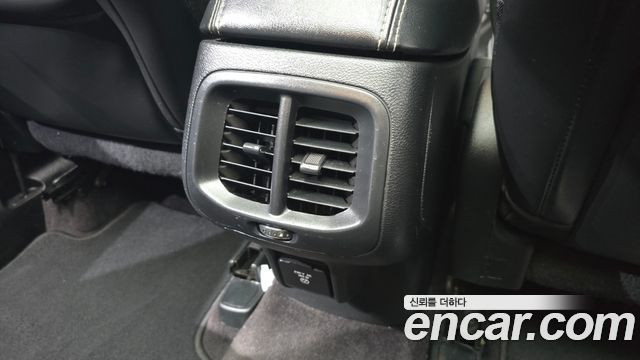 Jeep Cherokee (KL) 2.4 Longitude AWD 2017 — фото 31