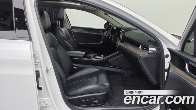 Kia K5 (III) 2.0 Noblesse 2022 — фото 11
