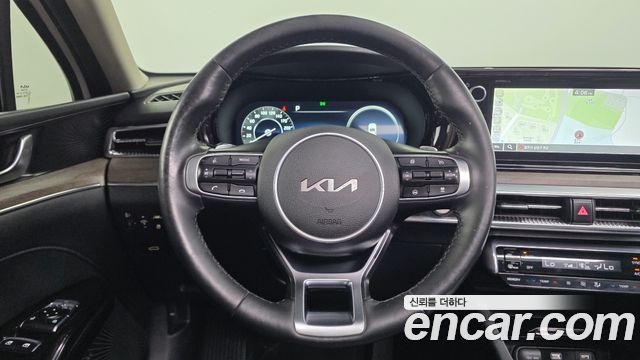 Kia K5 (III) 2.0 Noblesse 2022 — фото 13