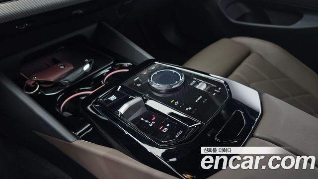 BMW 5 Series (G60) 520i M Sport 2025 — фото 9