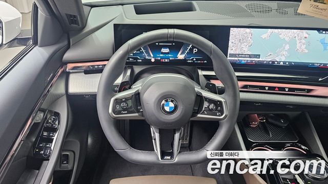 BMW 5 Series (G60) 520i M Sport 2025 — фото 13