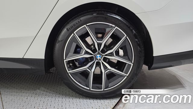 BMW 5 Series (G60) 520i M Sport 2025 — фото 21
