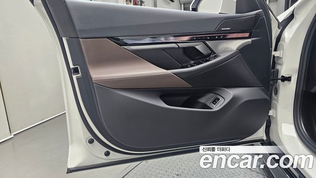 BMW 5 Series (G60) 520i M Sport 2025 — фото 24