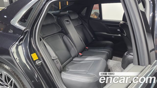 Genesis G90 (RS4) Gasoline 3.5 Turbo 2WD 2023 — фото 12