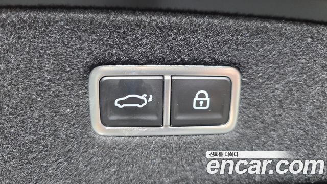 Genesis G90 (RS4) Gasoline 3.5 Turbo 2WD 2023 — фото 17