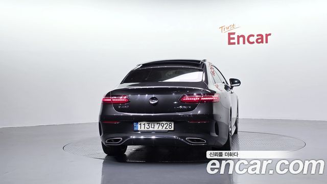 Mercedes-Benz E-Class (W213) E450 4MATIC Coupe 2021 — фото 4