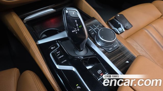 BMW 5 Series (G30) 520i M Sport 2021 — фото 9