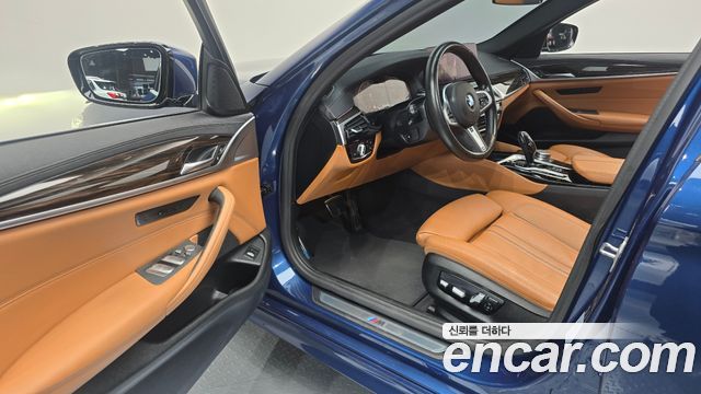 BMW 5 Series (G30) 520i M Sport 2021 — фото 10