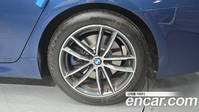 BMW 5 Series (G30) 520i M Sport 2021 — фото 21