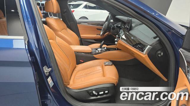 BMW 5 Series (G30) 520i M Sport 2021 — фото 26