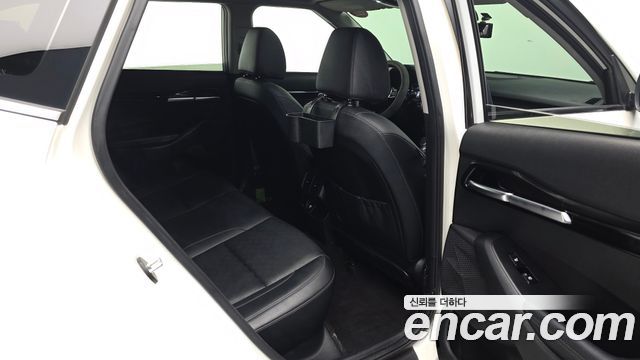 Kia Seltos Gasoline 1.6 Turbo 2WD Noblesse 2020 — фото 12