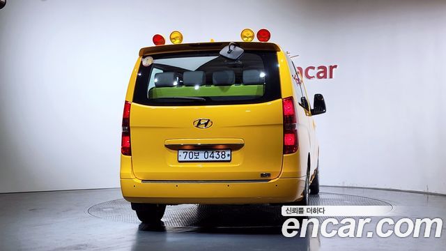 Hyundai Grand Starex School Bus LPi 2021 — фото 4