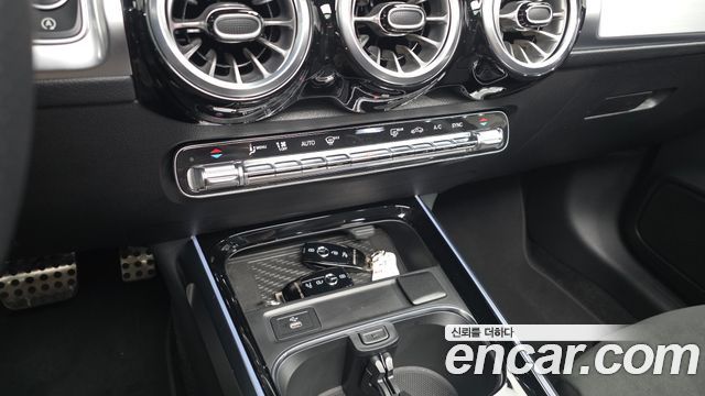 Mercedes-Benz GLB-Class (X247) AMG GLB35 4MATIC 2025 — фото 16