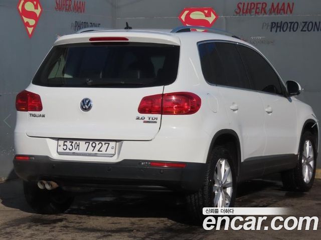 Volkswagen Tiguan 2.0 TDI Comfort 5N 2016 — фото 3