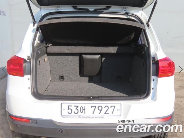 Volkswagen Tiguan 2.0 TDI Comfort 5N 2016 — фото 5