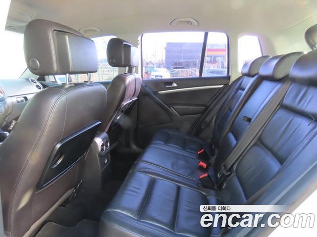 Volkswagen Tiguan 2.0 TDI Comfort 5N 2016 — фото 6