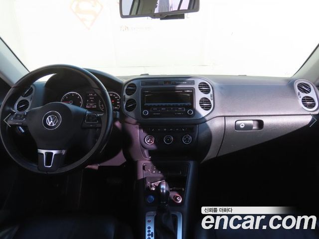 Volkswagen Tiguan 2.0 TDI Comfort 5N 2016 — фото 7