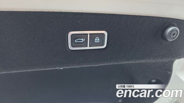 Hyundai Ioniq 6 Long Range AWD Exclusive + 2023 — фото 37