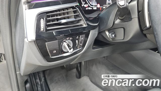 BMW 5 Series (G30) 530e Luxury 2021 — фото 20