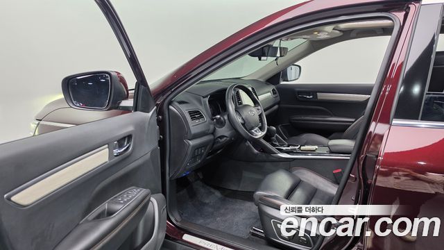 Renault Korea QM6 2.0 LPe Premiere 2WD 2022 — фото 10