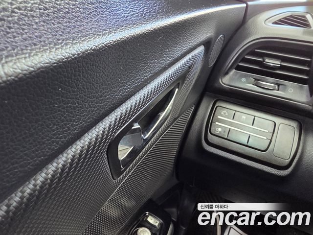 KG Mobility (SsangYong) Tivoli Air 1.6 IX 2WD 2017 — фото 17