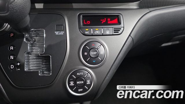 Kia Ray Van 2-Seater Prestige 2023 — фото 16