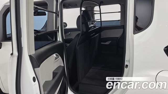 Kia Ray Van 2-Seater Prestige 2023 — фото 32