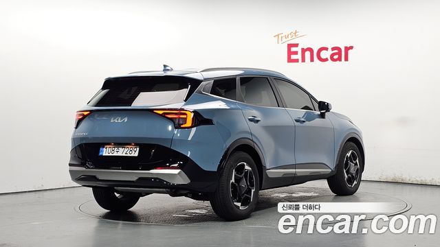 Kia Sportage (V) Gasoline 1.6 Turbo 2WD Signature 2025 — фото 3