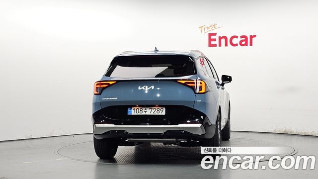Kia Sportage (V) Gasoline 1.6 Turbo 2WD Signature 2025 — фото 4