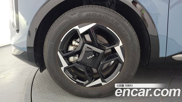 Kia Sportage (V) Gasoline 1.6 Turbo 2WD Signature 2025 — фото 5