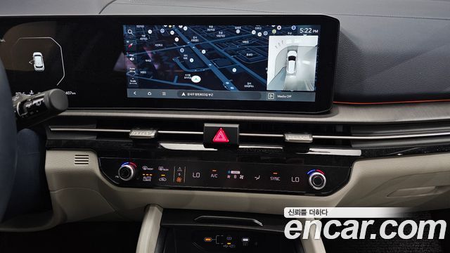 Kia Sportage (V) Gasoline 1.6 Turbo 2WD Signature 2025 — фото 19